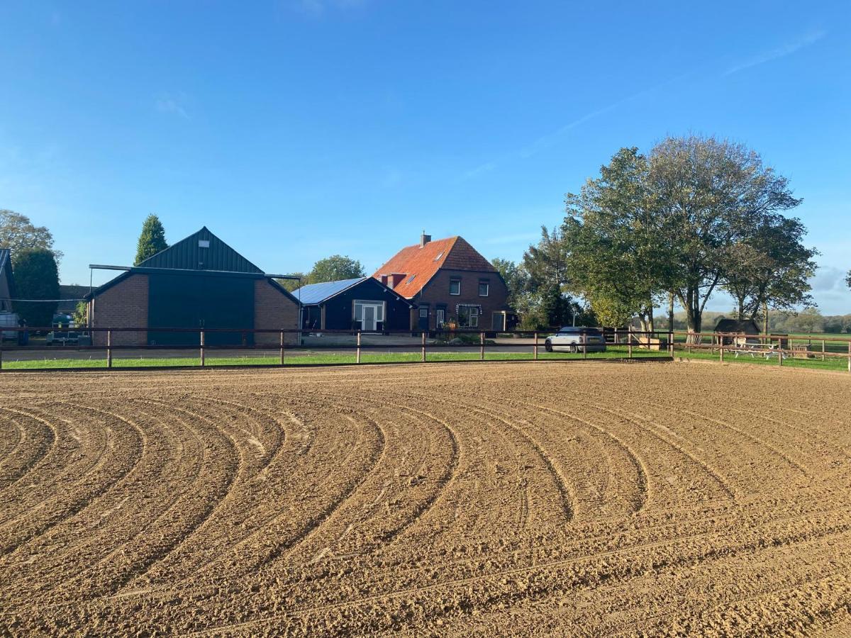 B&B En Wellness De Waalhoeve Angerlo Exterior photo