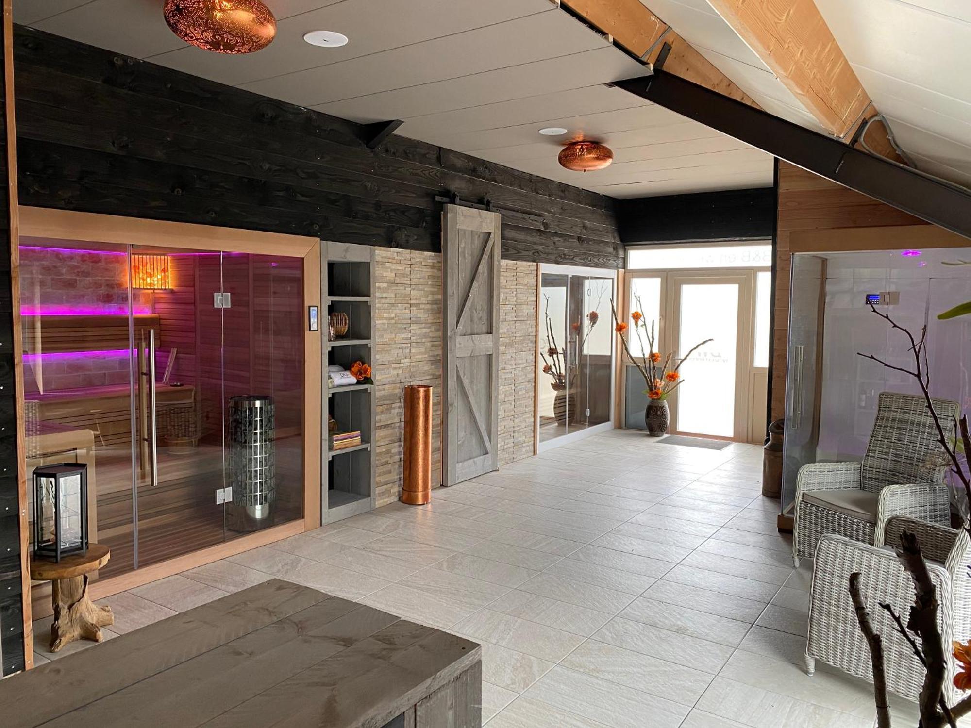B&B En Wellness De Waalhoeve Angerlo Exterior photo